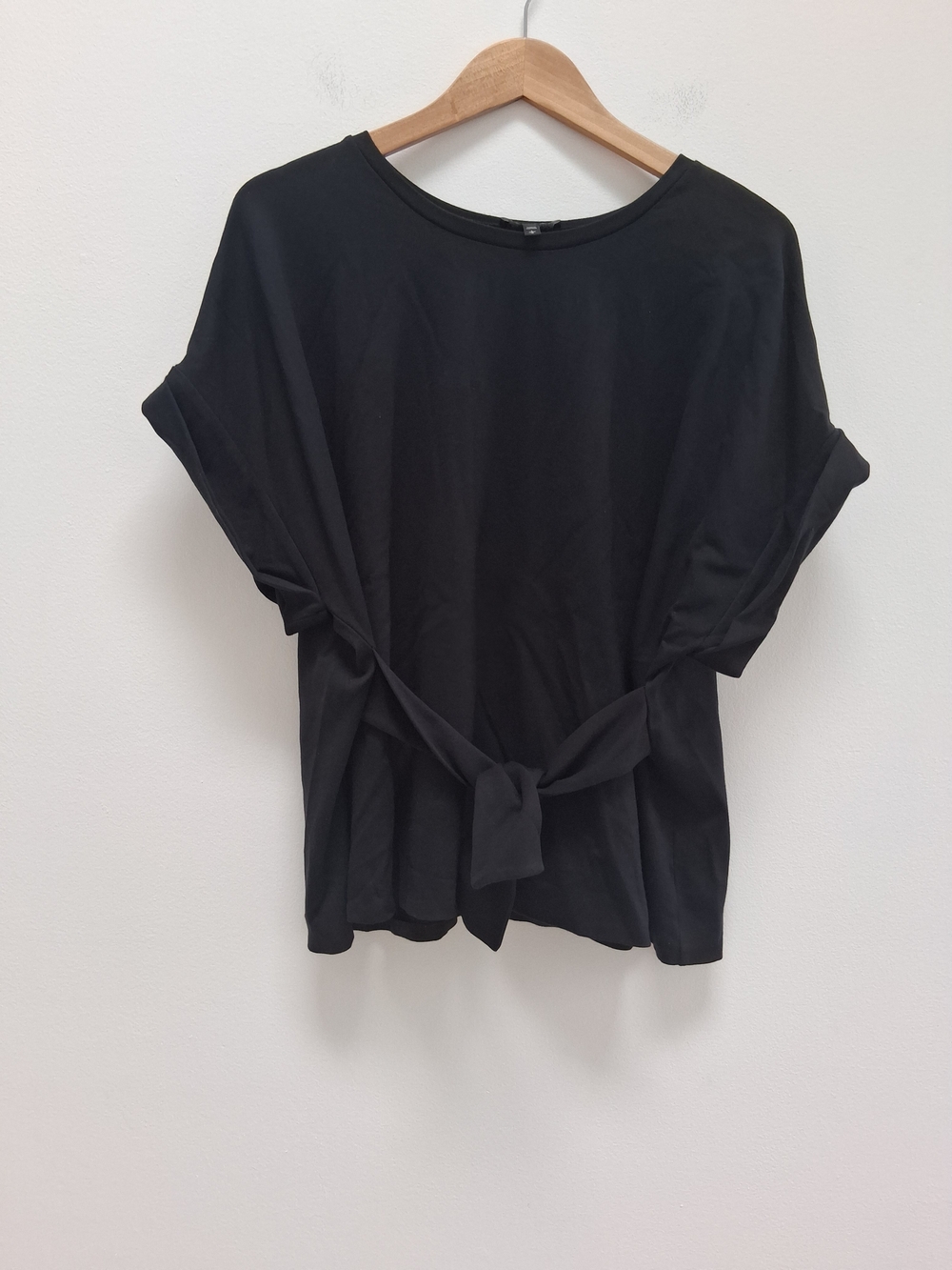 Express Black Short-Sleeve Tie-Front Top Womens' Size Large Casual Workwear Chic